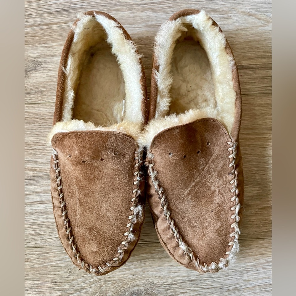 L.L.Bean Wicked Good Moccasins Loafer Slippers Men's 9 Medium